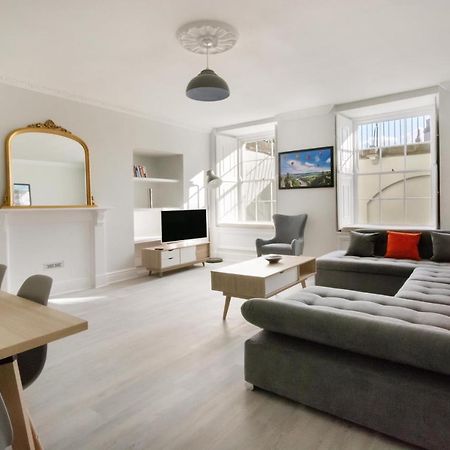 Free Parking! Very Large 2 Bedroom Clifton Flat Bristol Exterior photo