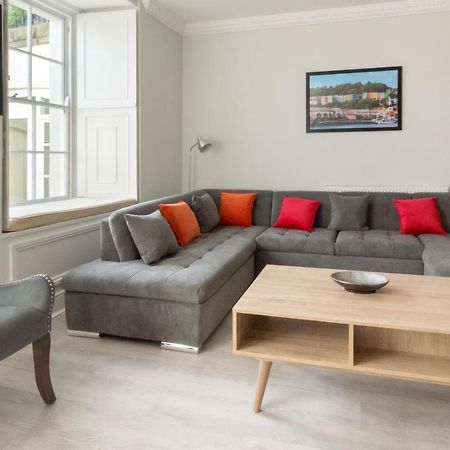 Free Parking! Very Large 2 Bedroom Clifton Flat Bristol Exterior photo