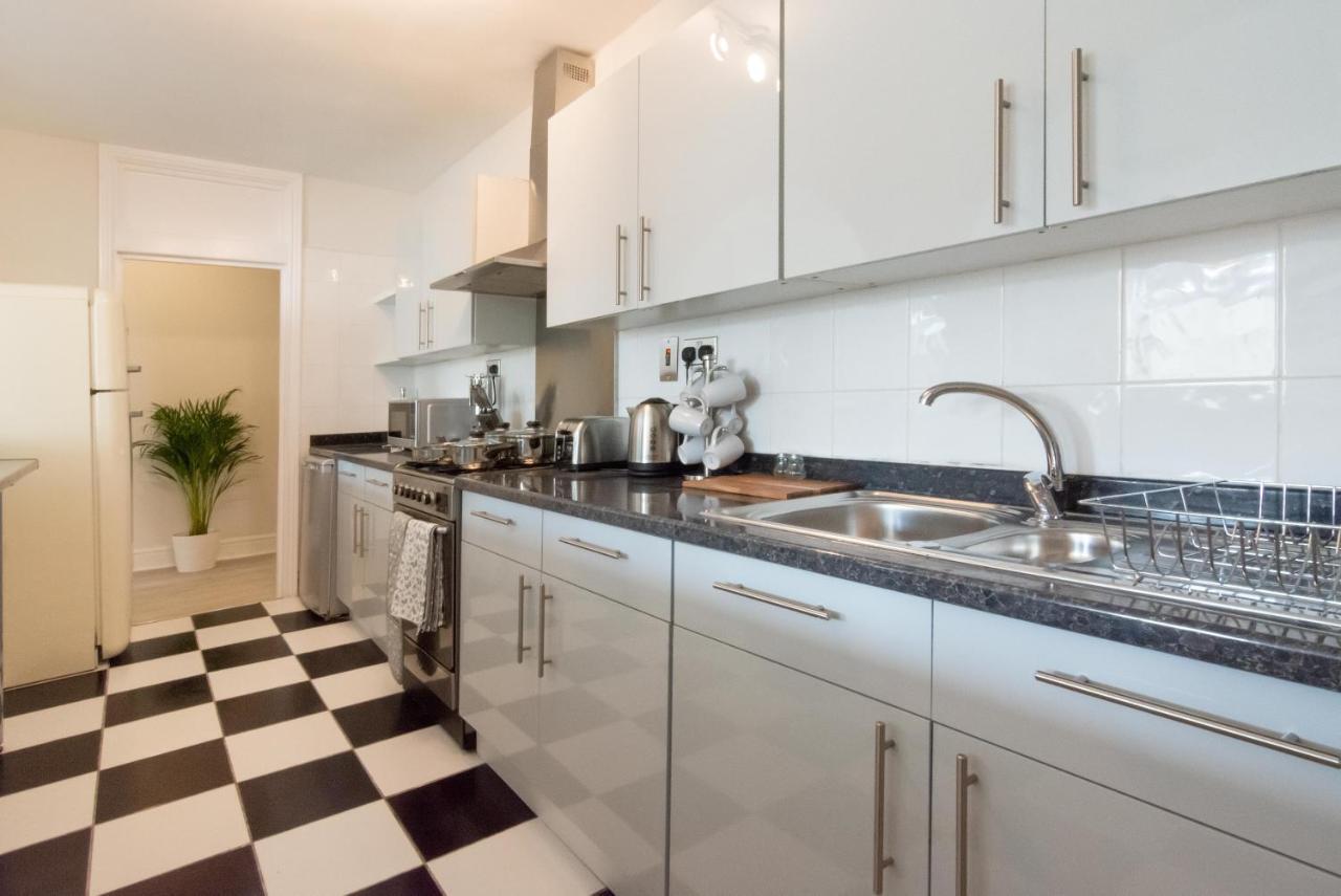 Free Parking! Very Large 2 Bedroom Clifton Flat Bristol Exterior photo