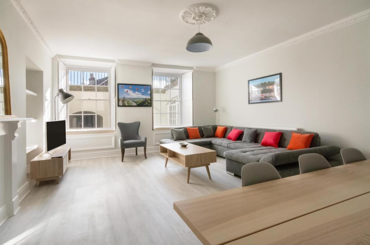 Free Parking! Very Large 2 Bedroom Clifton Flat Bristol Exterior photo