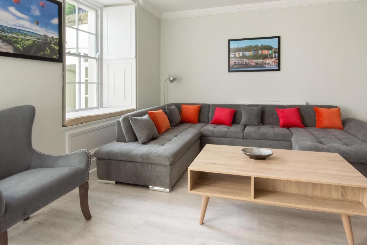 Free Parking! Very Large 2 Bedroom Clifton Flat Bristol Exterior photo