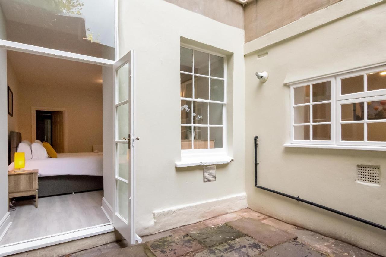 Free Parking! Very Large 2 Bedroom Clifton Flat Bristol Exterior photo